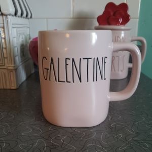 Rae Dunn Galentine coffee mug EUC
